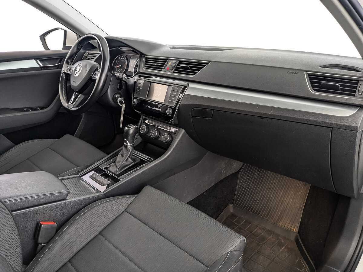Купить Skoda Superb, 2017, 176 655 км, фото №9