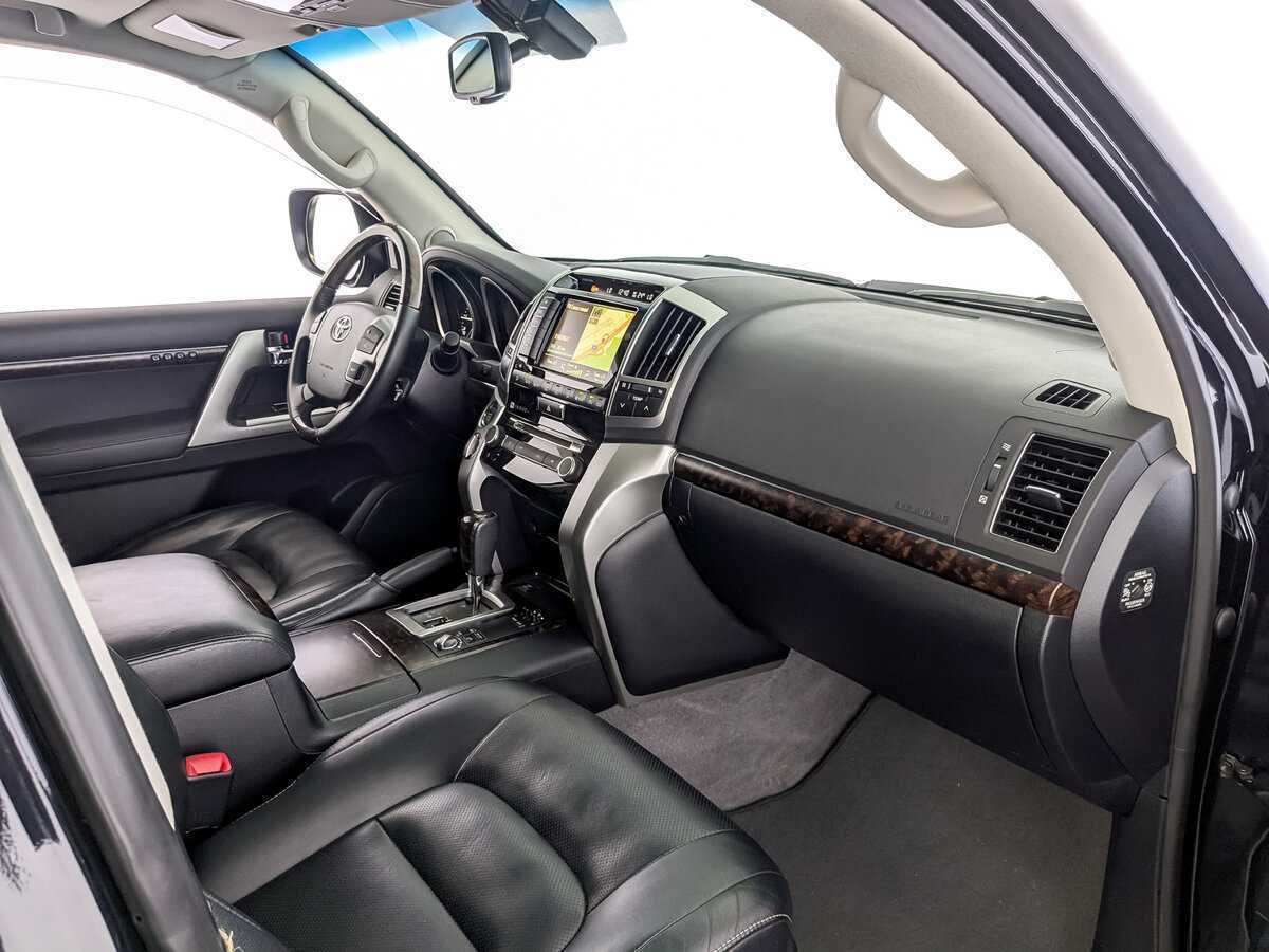 Купить Toyota Land Cruiser, 2014, 45 567 км, фото №9