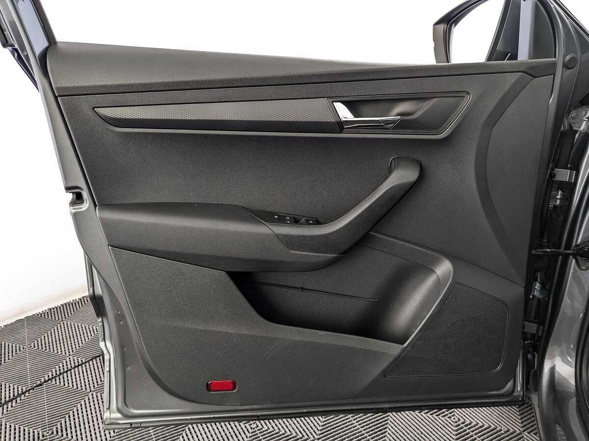 Купить Skoda Karoq DSG6, 2021, 79 793 км, фото №14