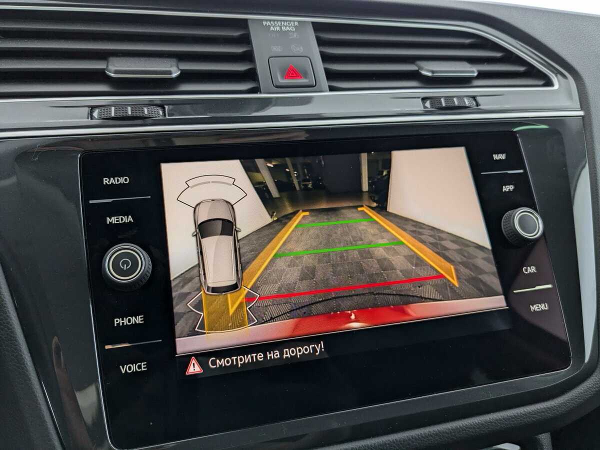 Купить Volkswagen Tiguan, 2021, 56 856 км, фото №24