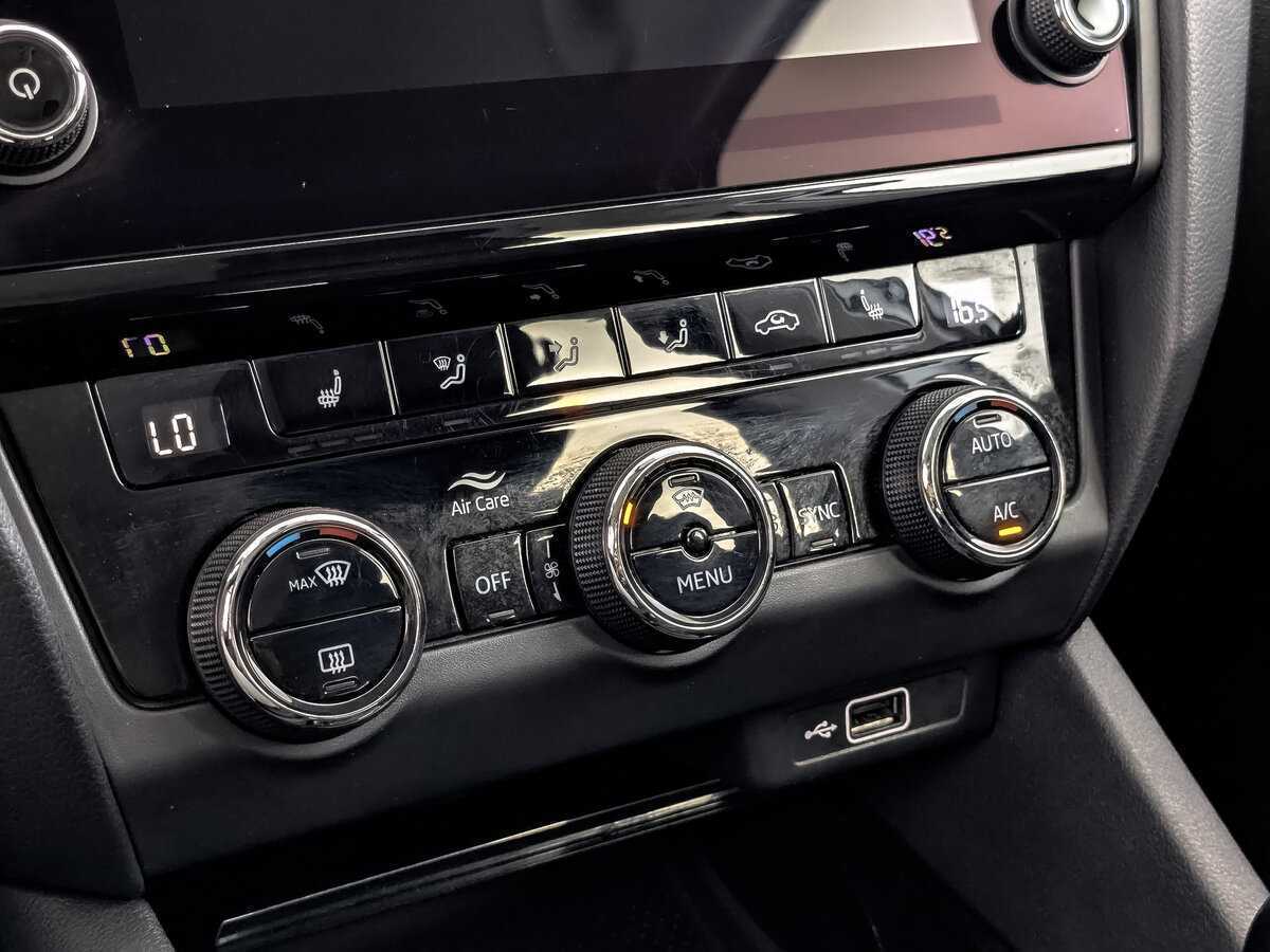 Купить Skoda Octavia, 2020, 49 197 км, фото №17