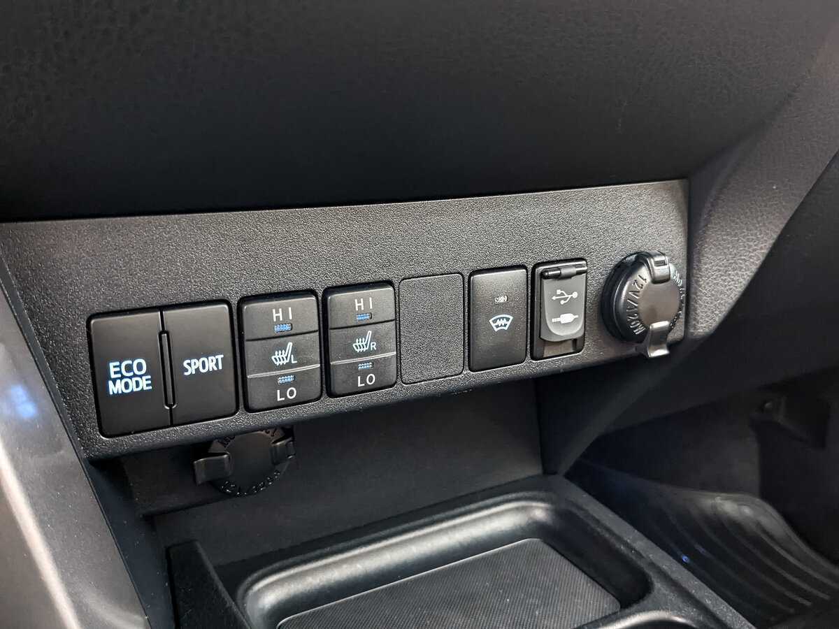 Купить Toyota RAV4, 2017, 75 207 км, фото №22