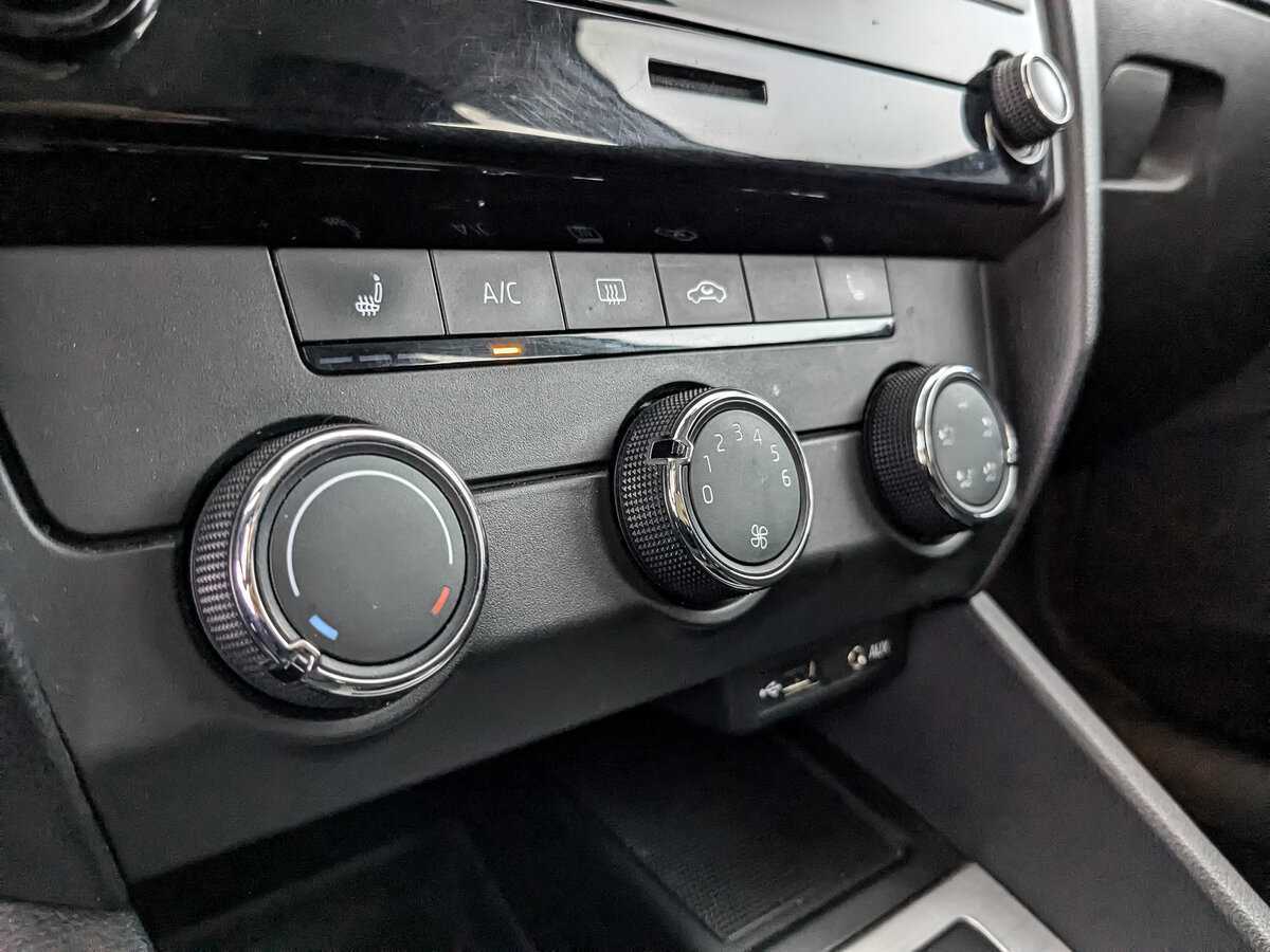 Купить Skoda Octavia, 2017, 144 758 км, фото №16