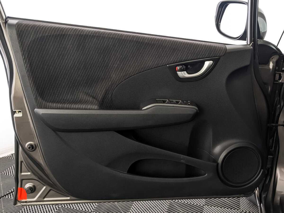 Купить Honda Jazz, 2011, 105 929 км, фото №15