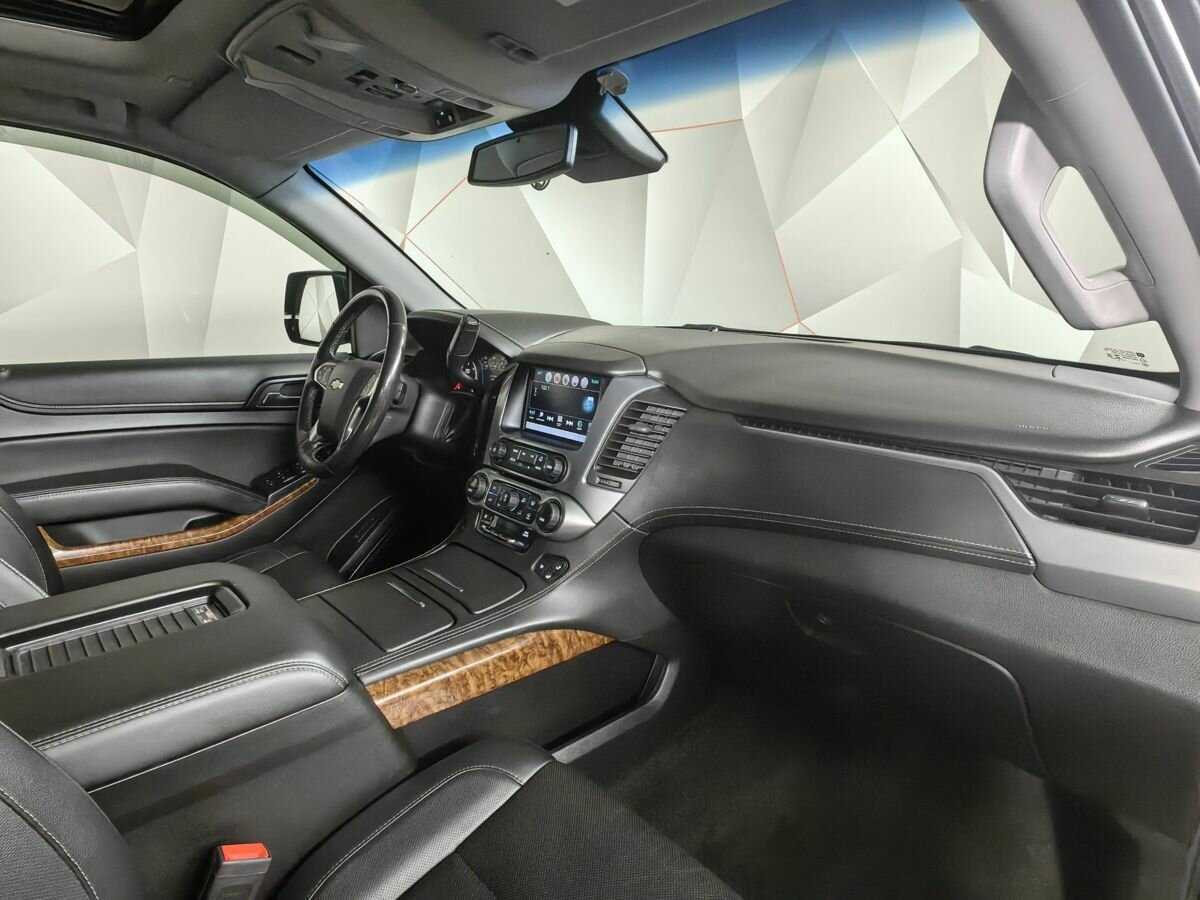 Купить Chevrolet Tahoe, 2018, 194 334 км, фото №9
