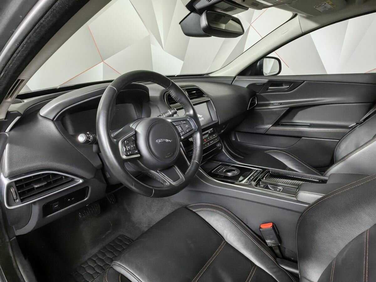 Купить Jaguar XE, 2018, 135 678 км, фото №14