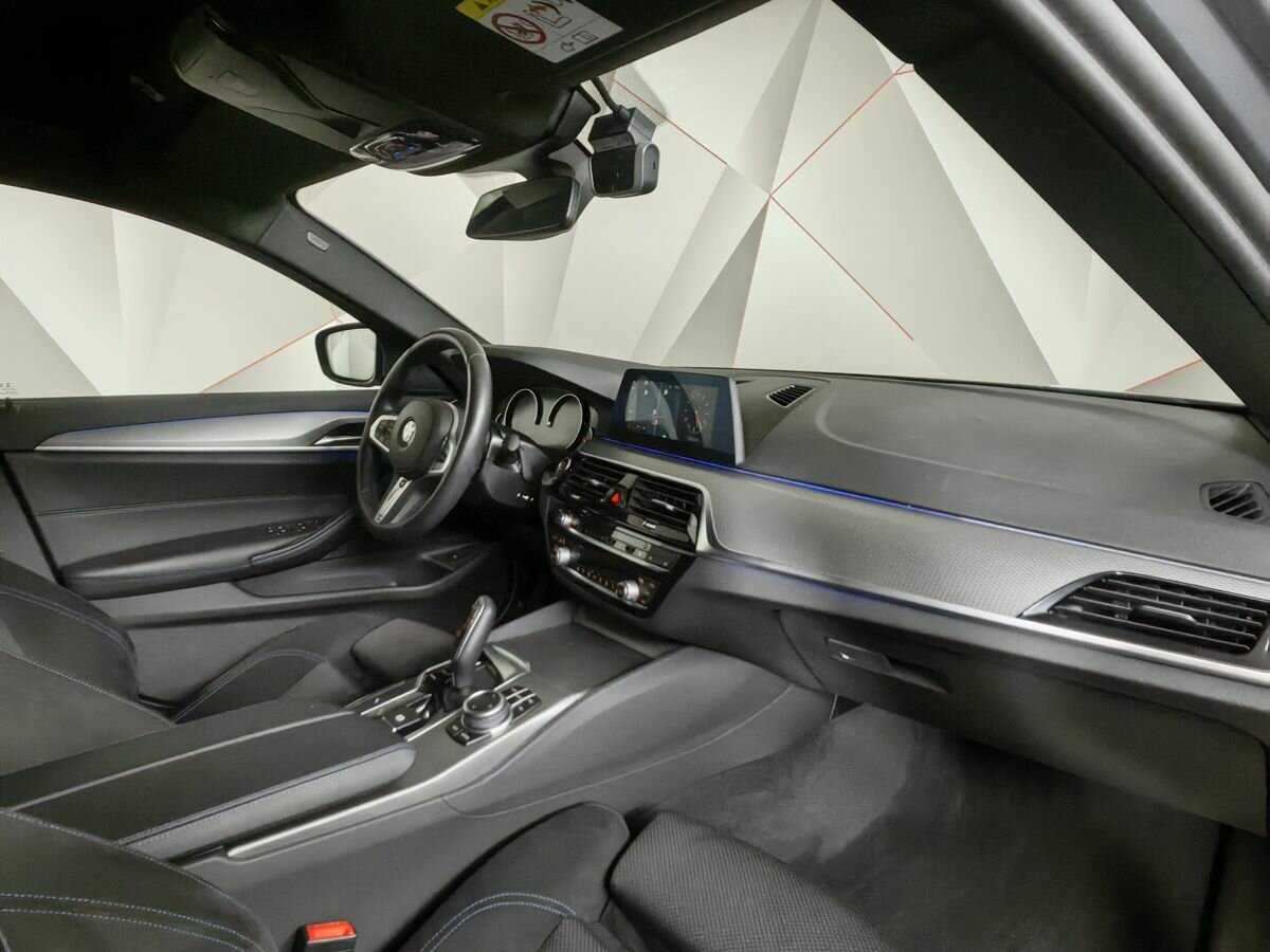 Купить BMW 5 серии 520d xDrive, 2020, 39 933 км, фото №8