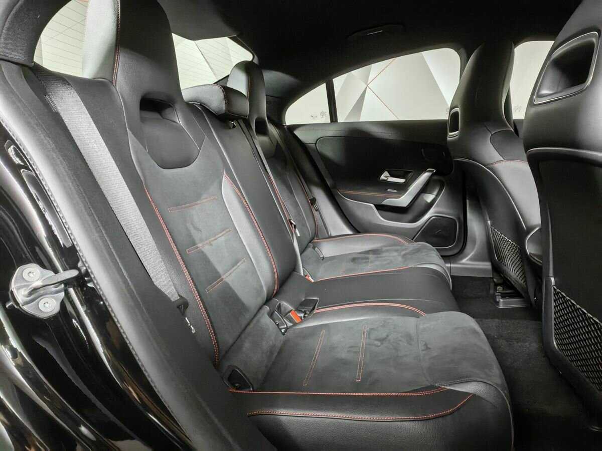 Купить Mercedes-Benz CLA 200, 2019, 38 607 км, фото №12