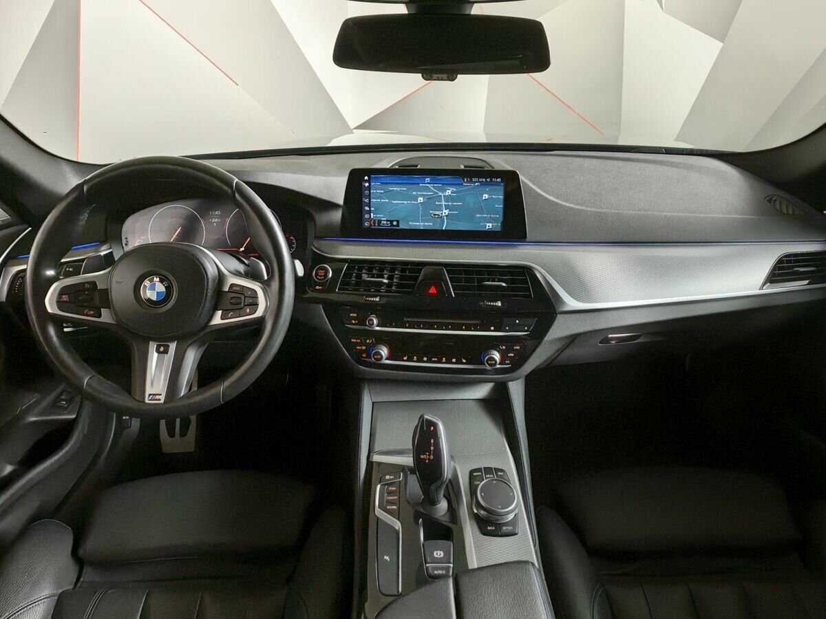 Купить BMW 5 серии 530i xDrive, 2018, 103 071 км, фото №10