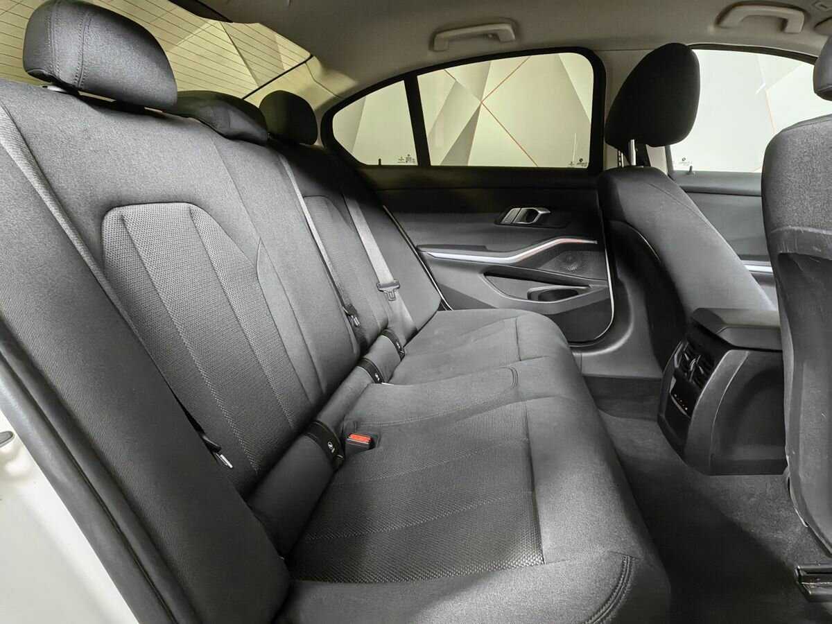 Купить BMW 3 серии 318d, 2020, 107 429 км, фото №12