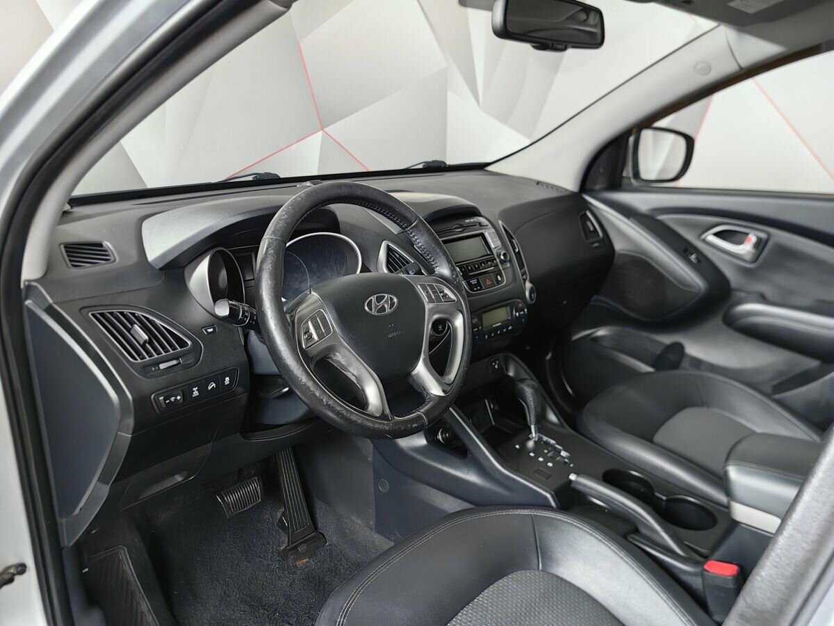 Купить Hyundai ix35, 2012, 178 651 км, фото №13