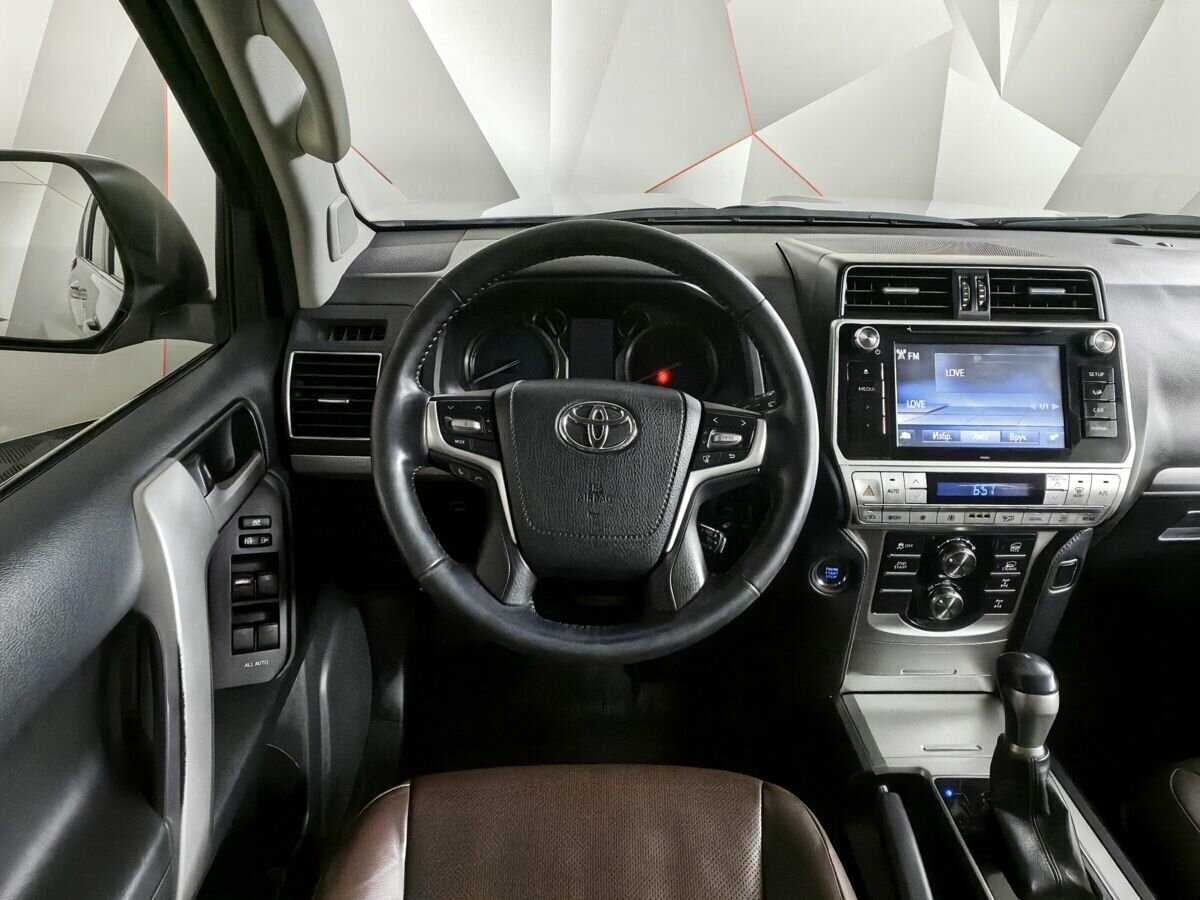 Купить Toyota Land Cruiser Prado, 2017, 135 333 км, фото №15