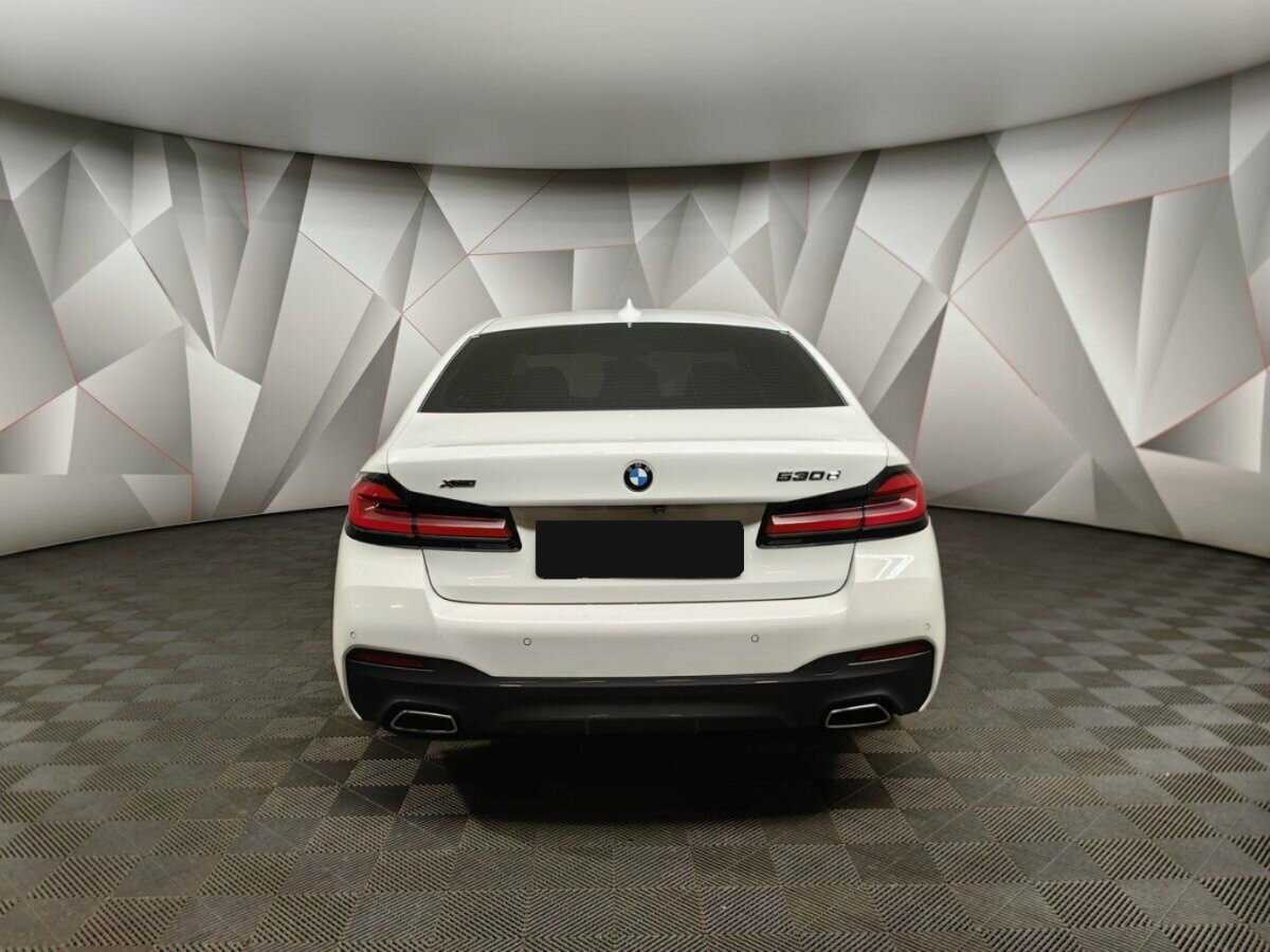 Купить BMW 5 серии 530d xDrive, 2020, 65 756 км, фото №7