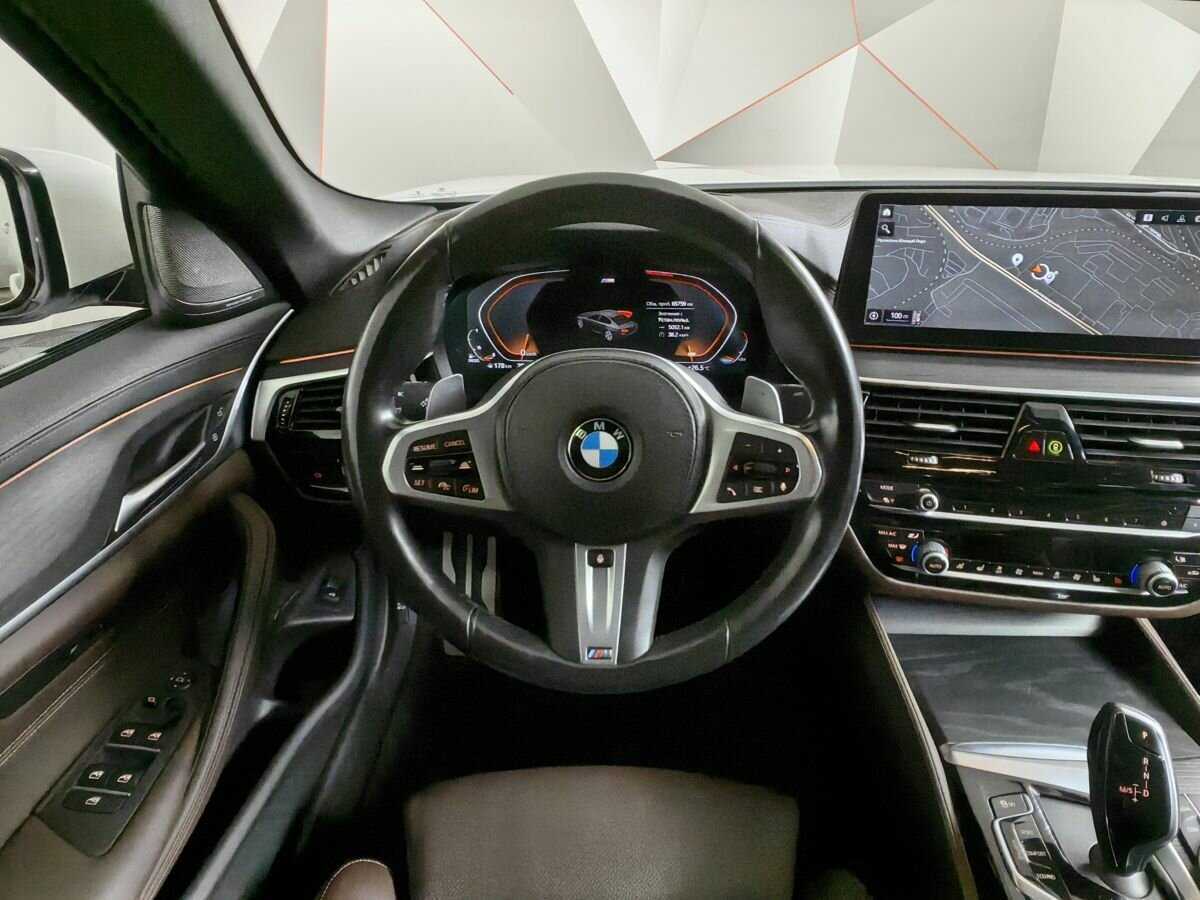 Купить BMW 5 серии 530d xDrive, 2020, 65 756 км, фото №14