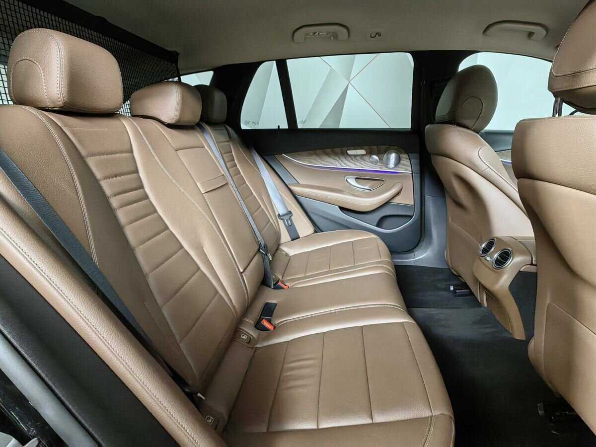 Купить Mercedes-Benz E-Класс All-Terrain 220 d, 2018, 101 807 км, фото №12