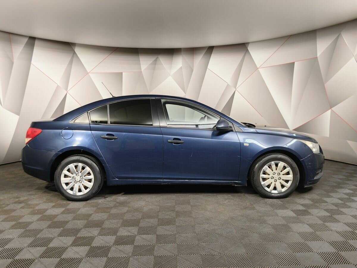 Купить Chevrolet Cruze, 2011, 358 320 км, фото №6