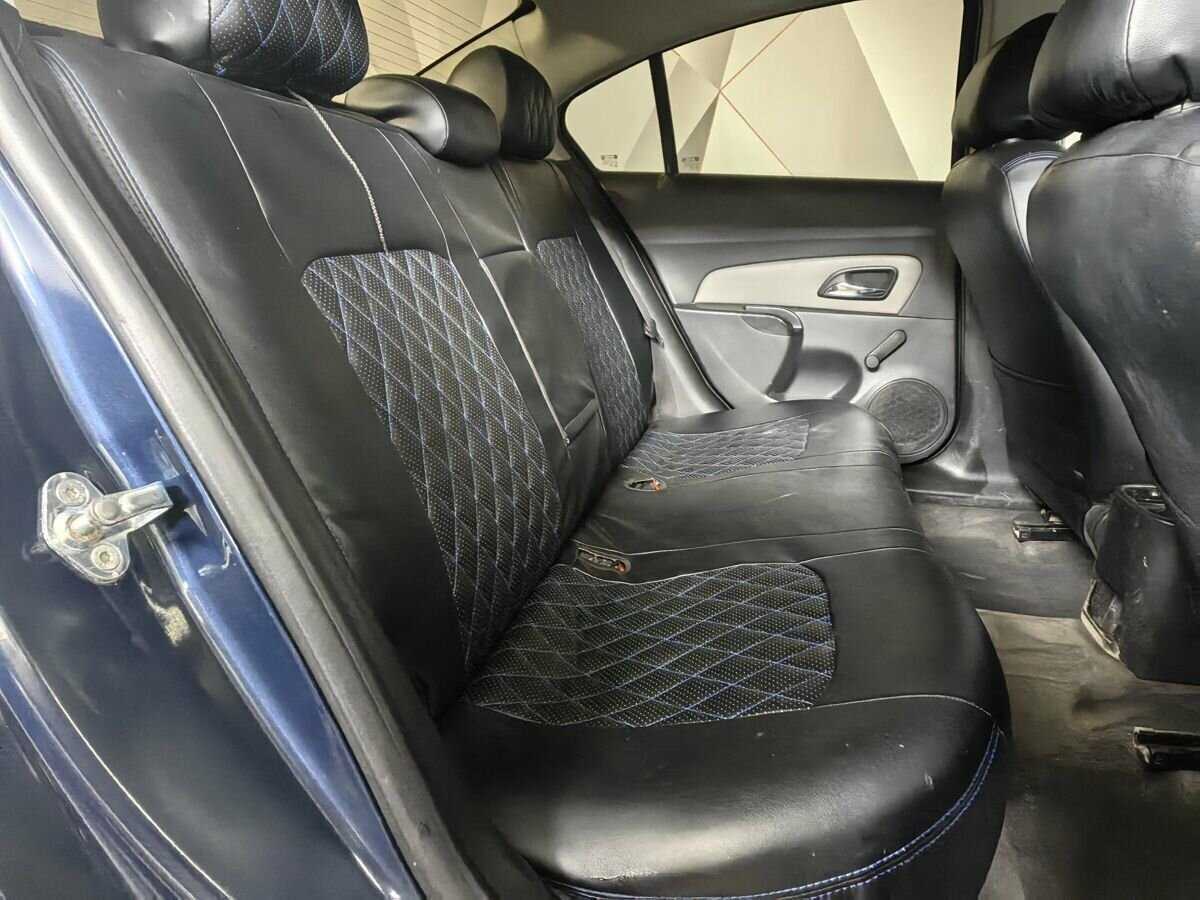 Купить Chevrolet Cruze, 2011, 358 320 км, фото №12