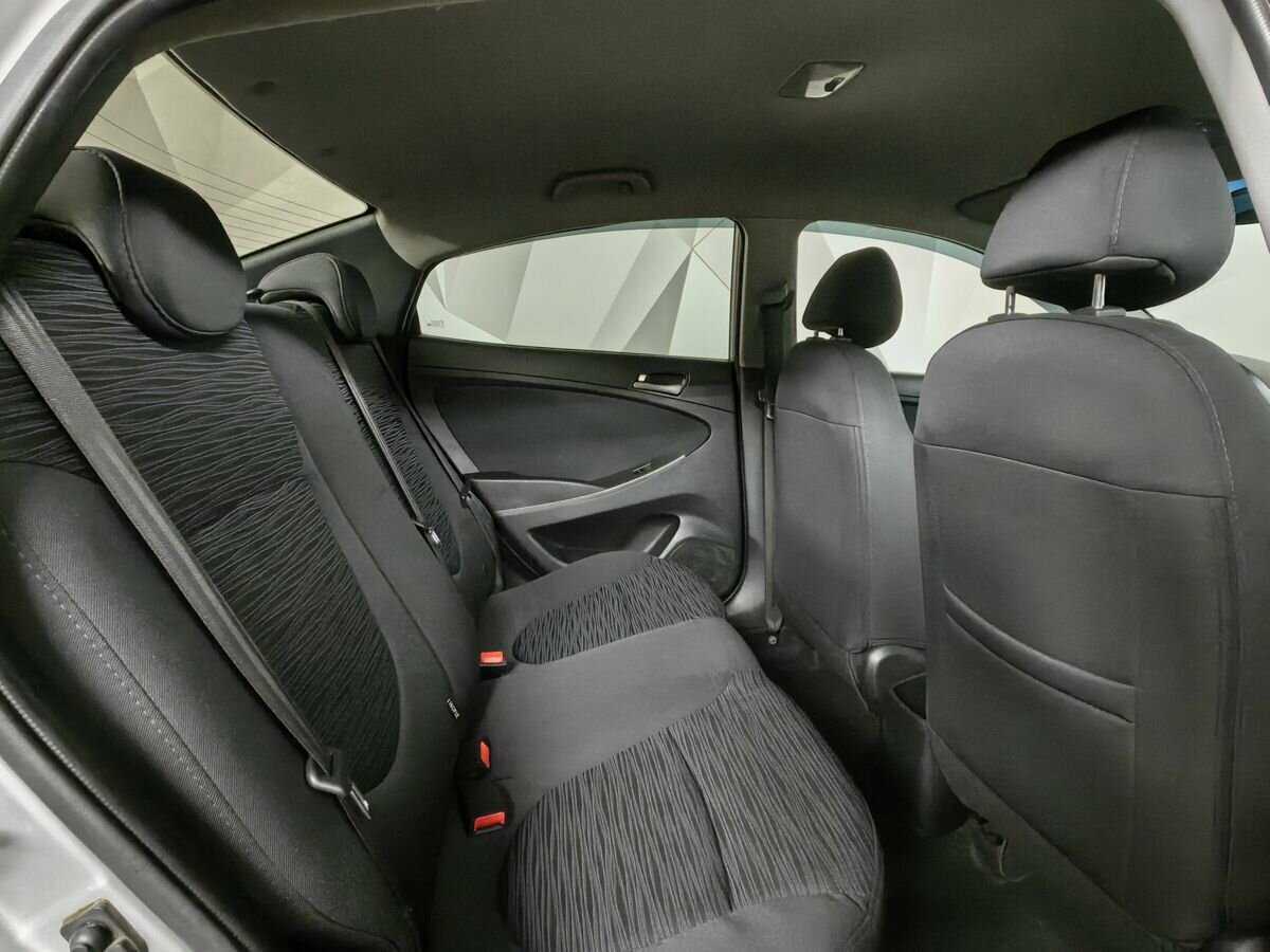 Купить Hyundai Solaris, 2015, 137 375 км, фото №12