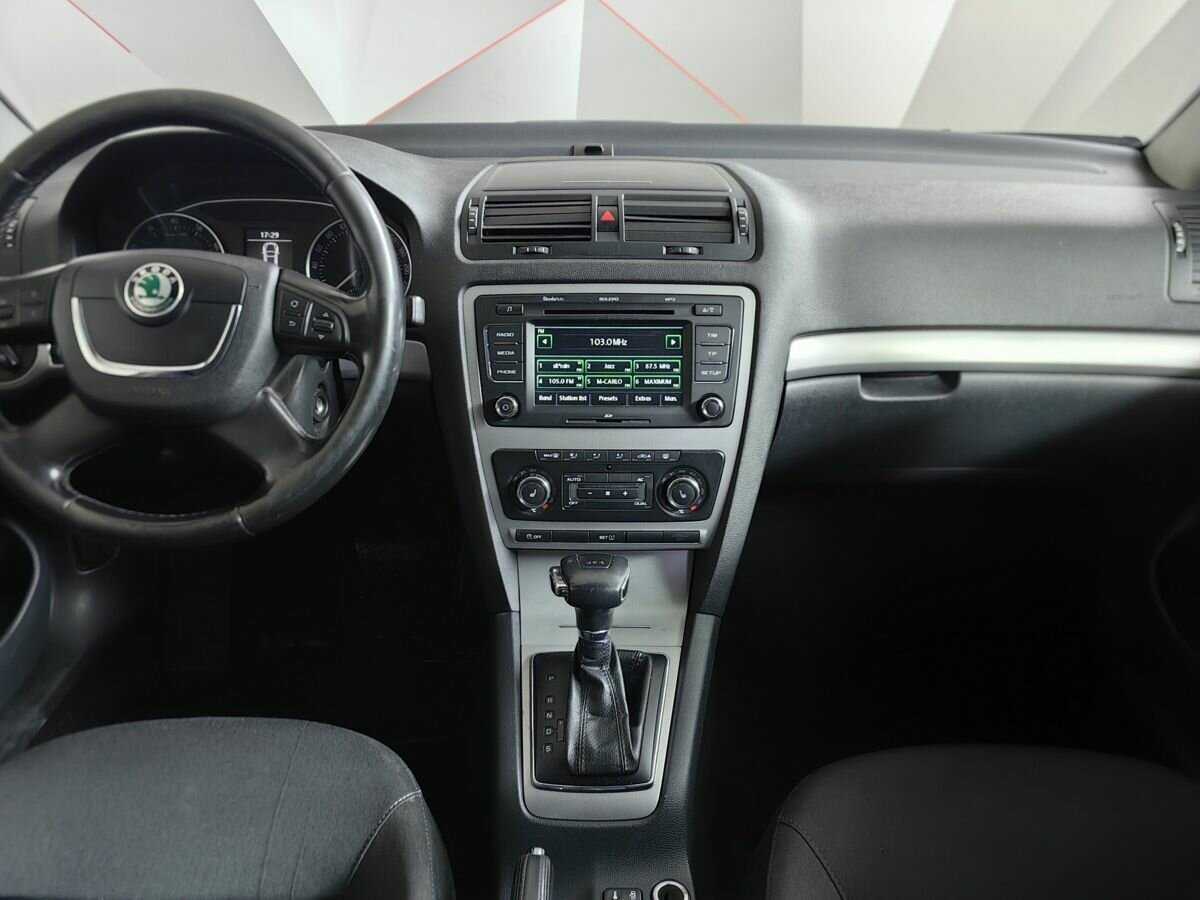 Купить Skoda Octavia, 2010, 225 000 км, фото №11