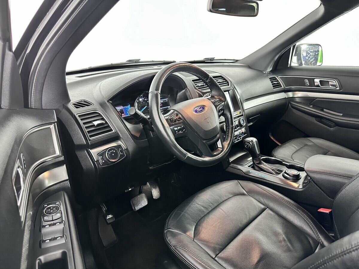 Купить Ford Explorer, 2018, 97 500 км, фото №7