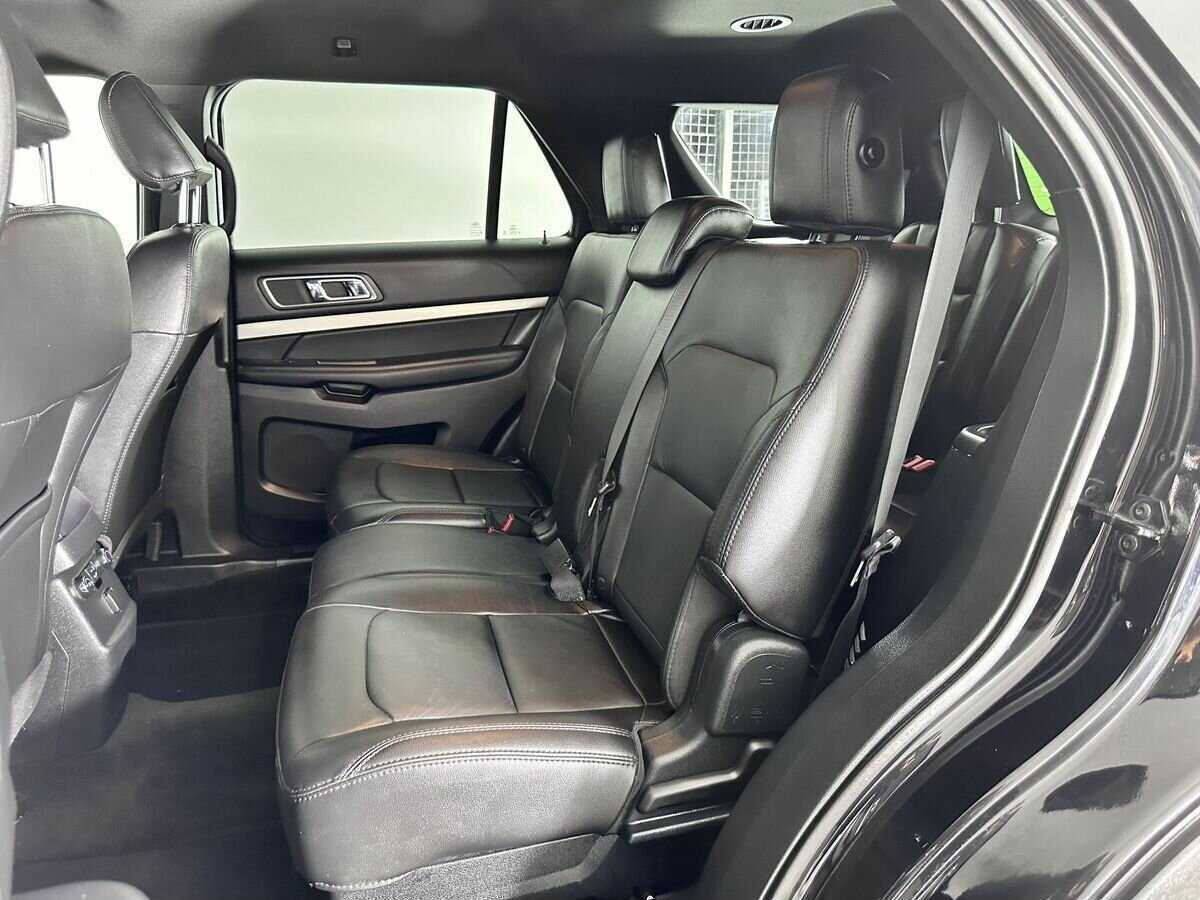 Купить Ford Explorer, 2018, 97 500 км, фото №16