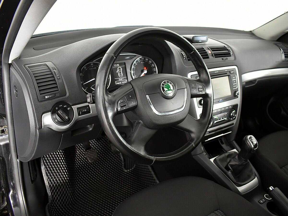 Купить Skoda Octavia, 2010, 129 632 км, фото №7