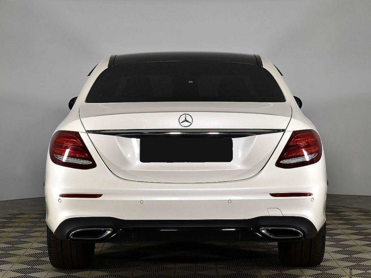Купить Mercedes-Benz E-Класс 400 d, 2018, 136 170 км, фото №4