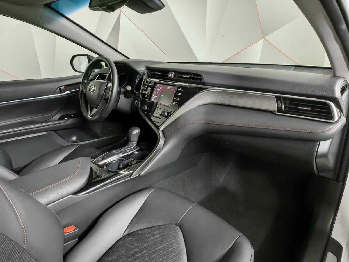 Купить Toyota Camry, 2020, 40 153 км, фото №9