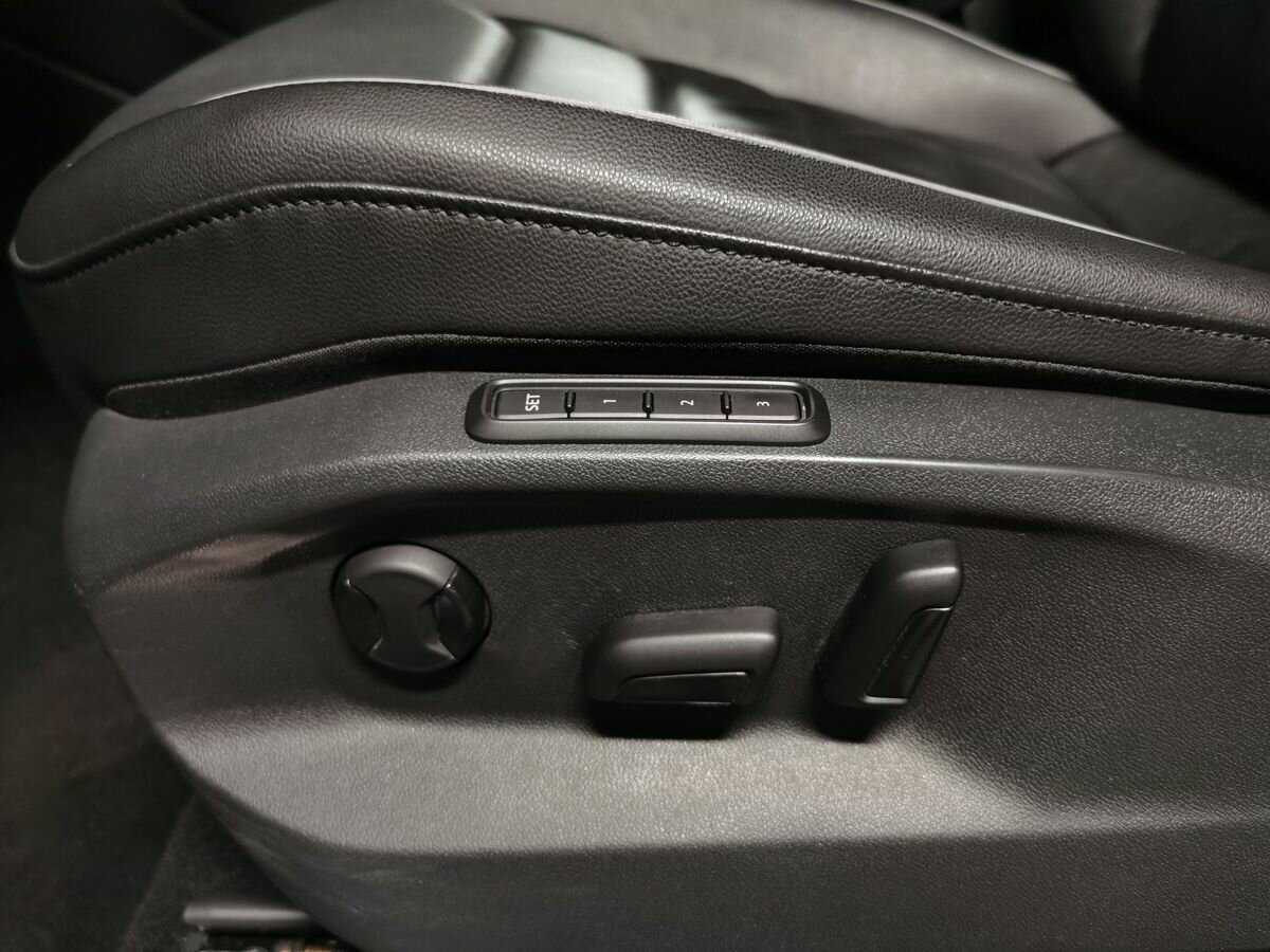 Купить Volkswagen Tiguan, 2021, 69 929 км, фото №18