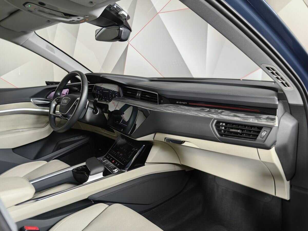 Купить Audi e-tron Sportback 55, 2021, 33 143 км, фото №9