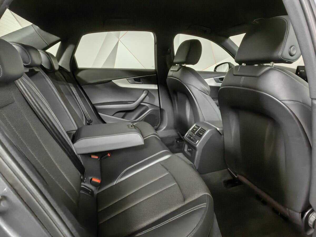 Купить Audi A4, 2016, 51 411 км, фото №12