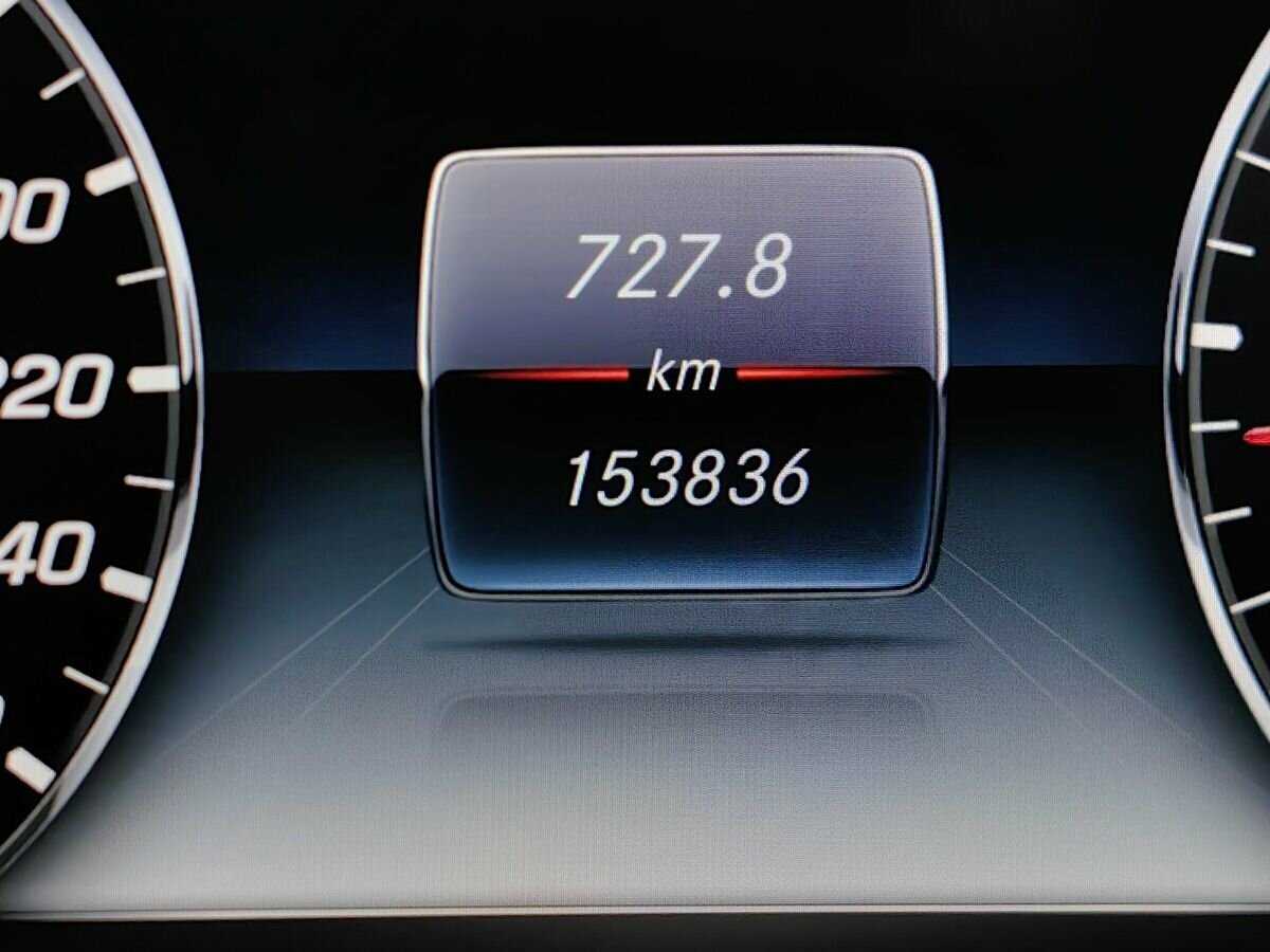 Купить Mercedes-Benz E-Класс 220 d, 2019, 153 833 км, фото №18