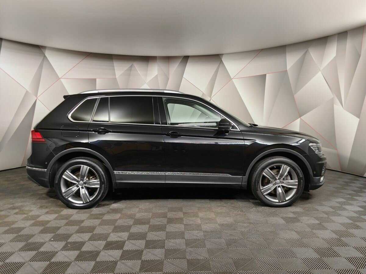 Купить Volkswagen Tiguan, 2017, 118 877 км, фото №6