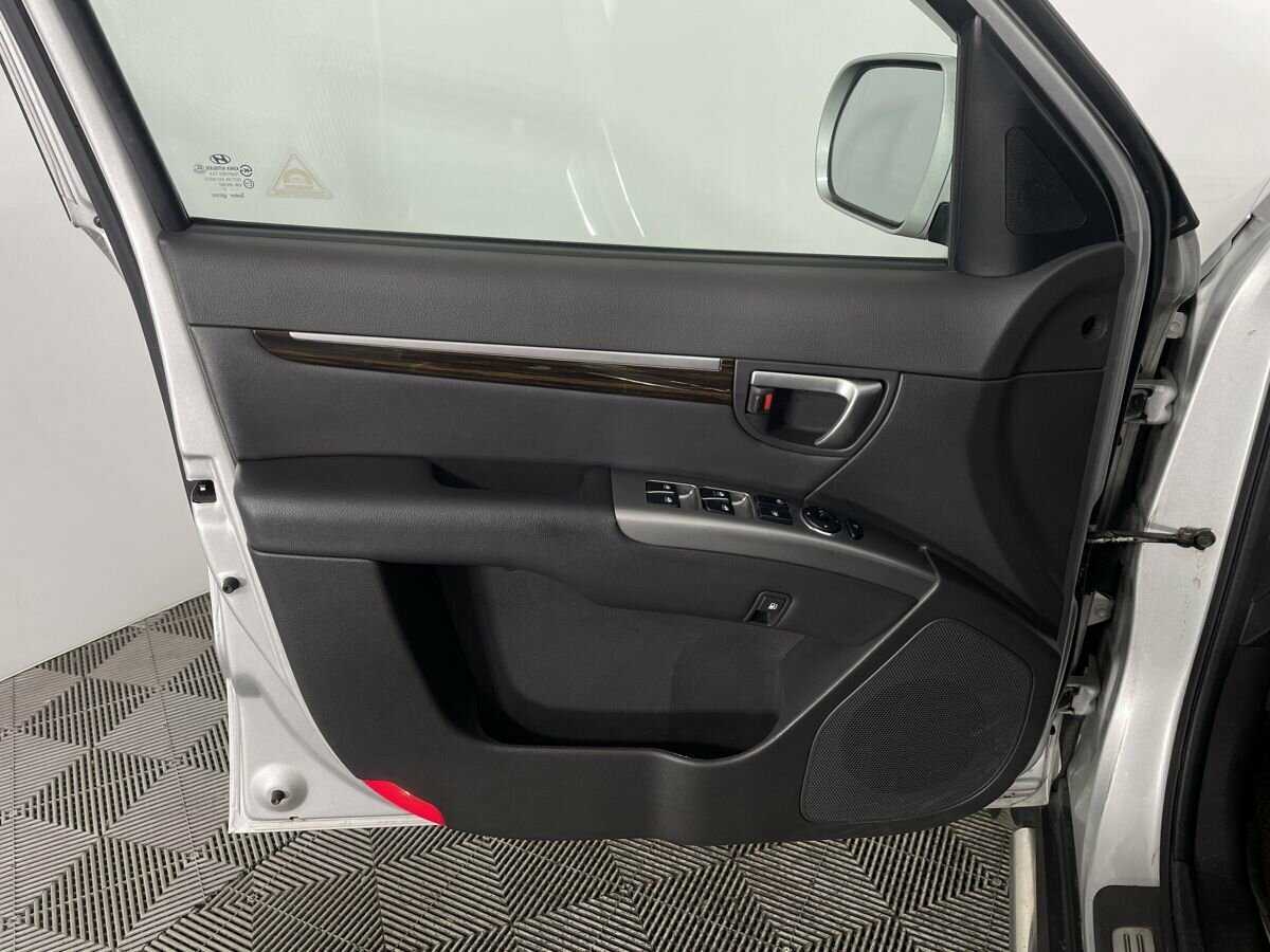 Купить Hyundai Santa Fe, 2011, 167 965 км, фото №8