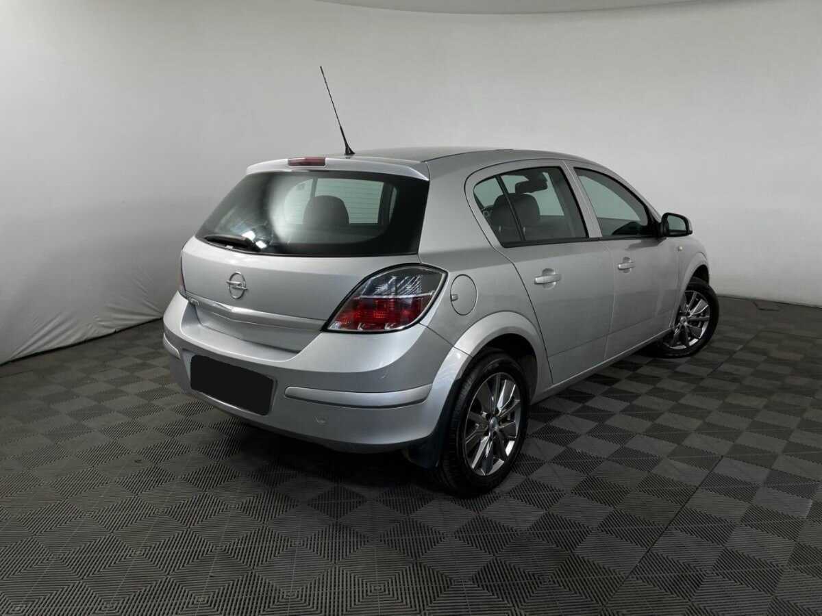 Купить Opel Astra, 2010, 130 499 км, фото №6