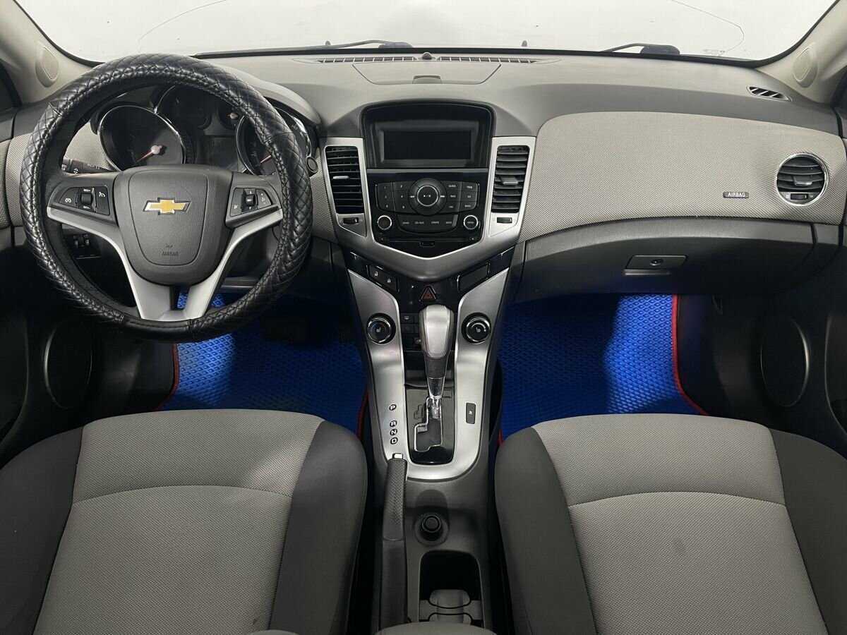 Купить Chevrolet Cruze, 2010, 250 862 км, фото №7