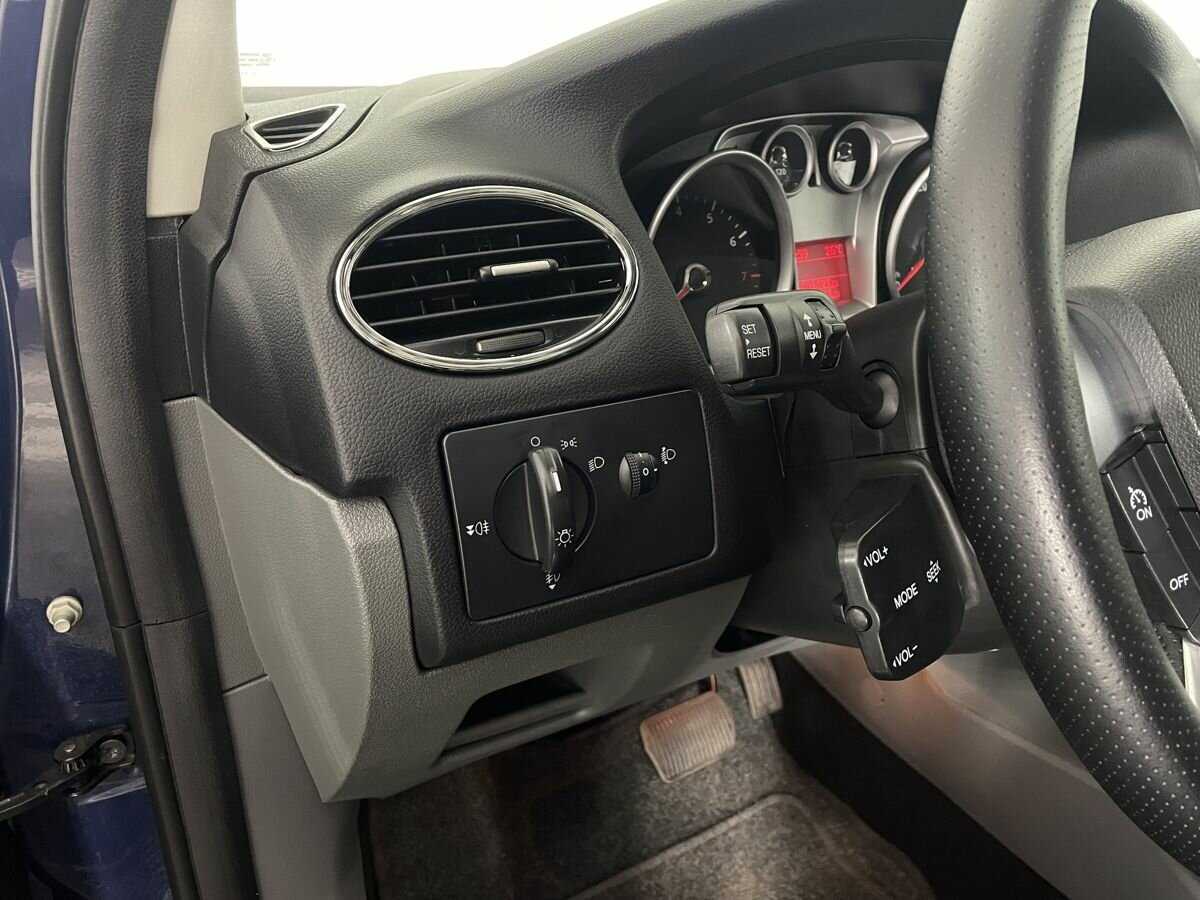 Купить Ford Focus, 2008, 160 142 км, фото №9