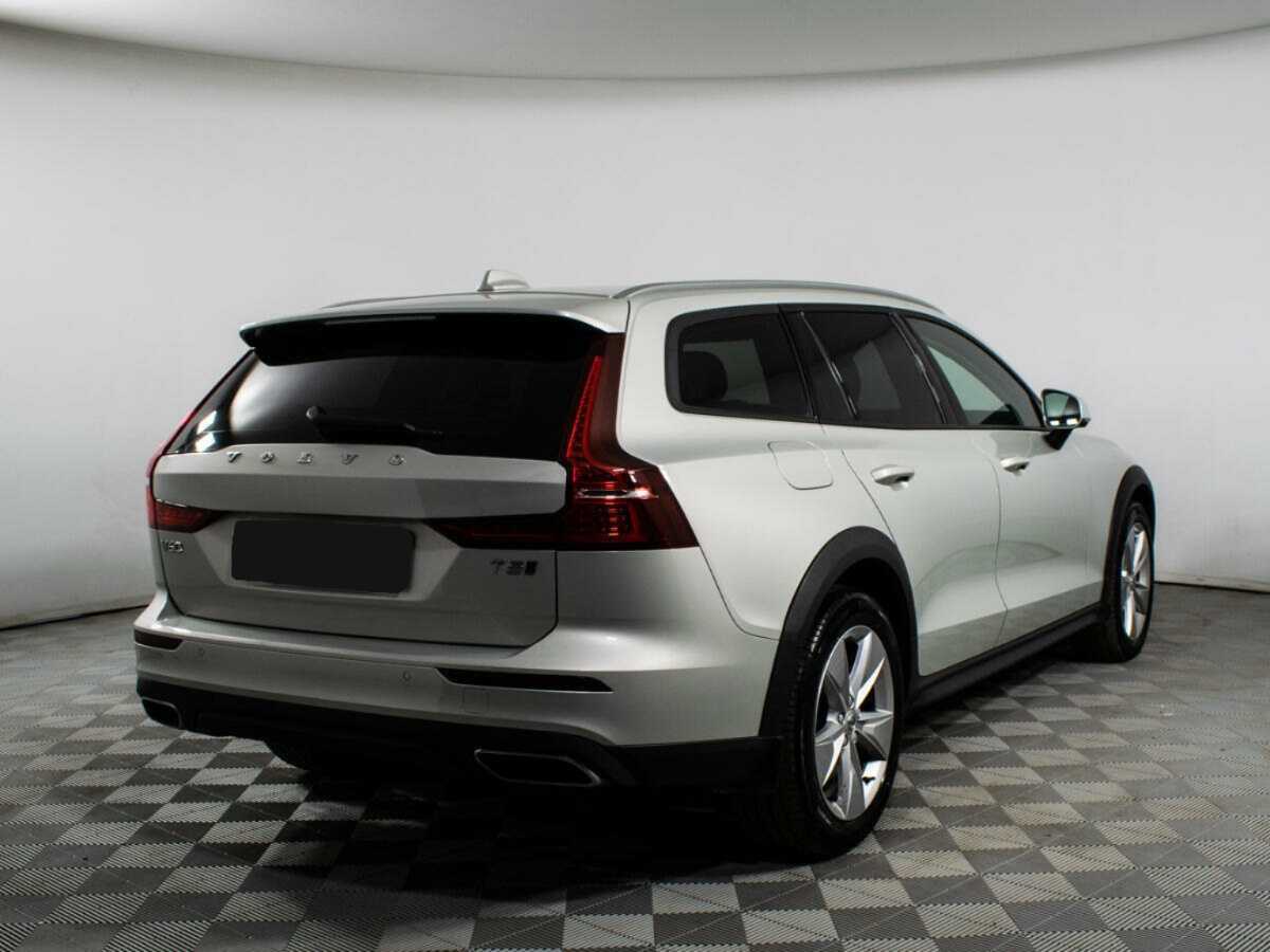 Купить Volvo V60 Cross Country, 2019, 40 533 км, фото №5