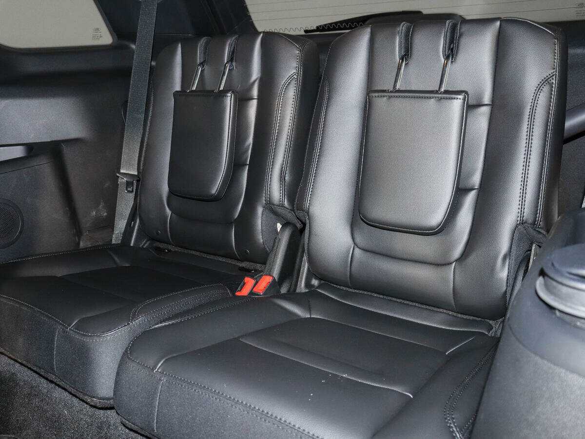 Купить Ford Explorer, 2017, 13 000 км, фото №13