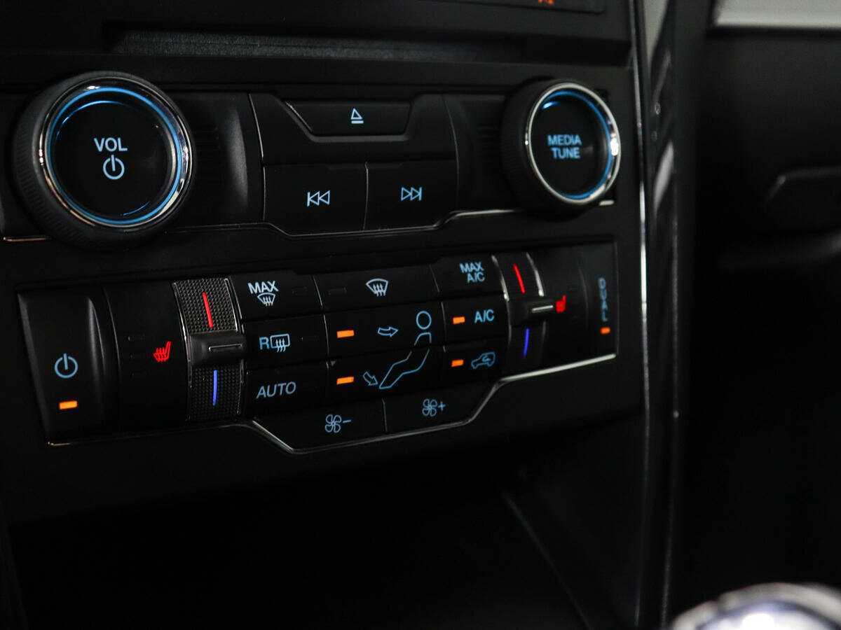 Купить Ford Explorer, 2017, 13 000 км, фото №15