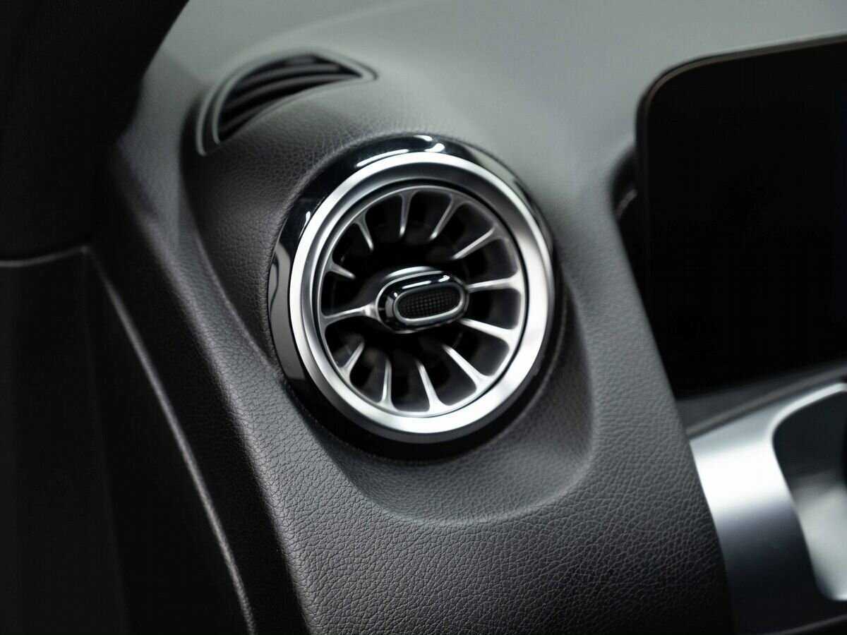 Купить Mercedes-Benz GLB 220 d, 2021, 41 593 км, фото №19