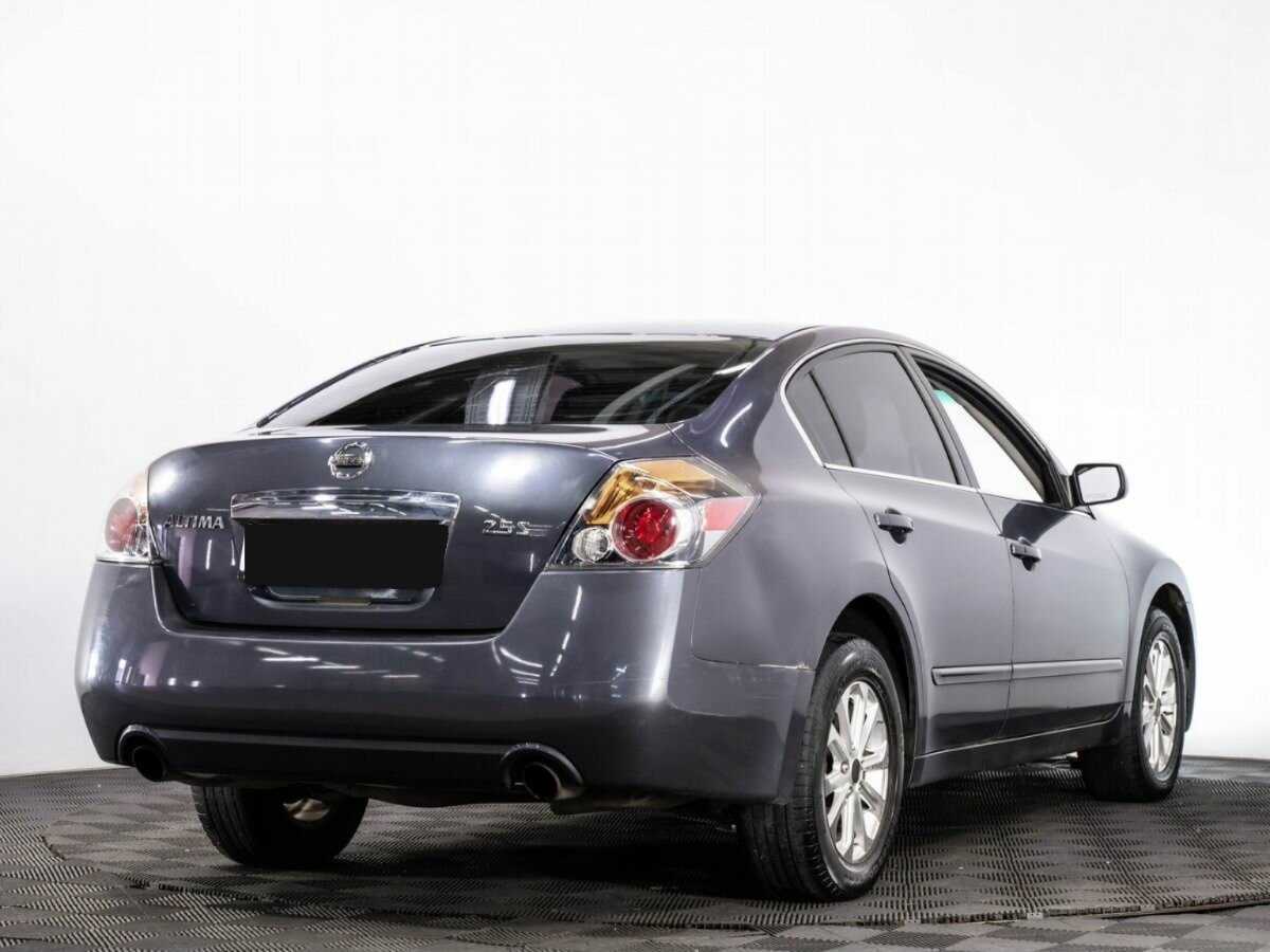 Купить Nissan Altima, 2012, 121 000 км, фото №4
