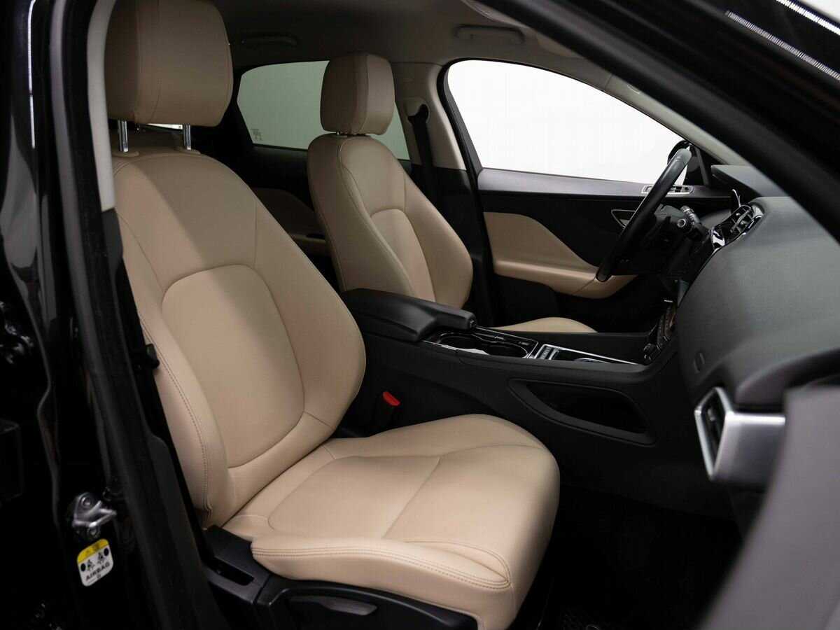 Купить Jaguar F-Pace, 2017, 122 121 км, фото №10