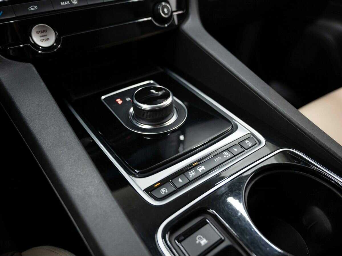 Купить Jaguar F-Pace, 2017, 122 121 км, фото №20
