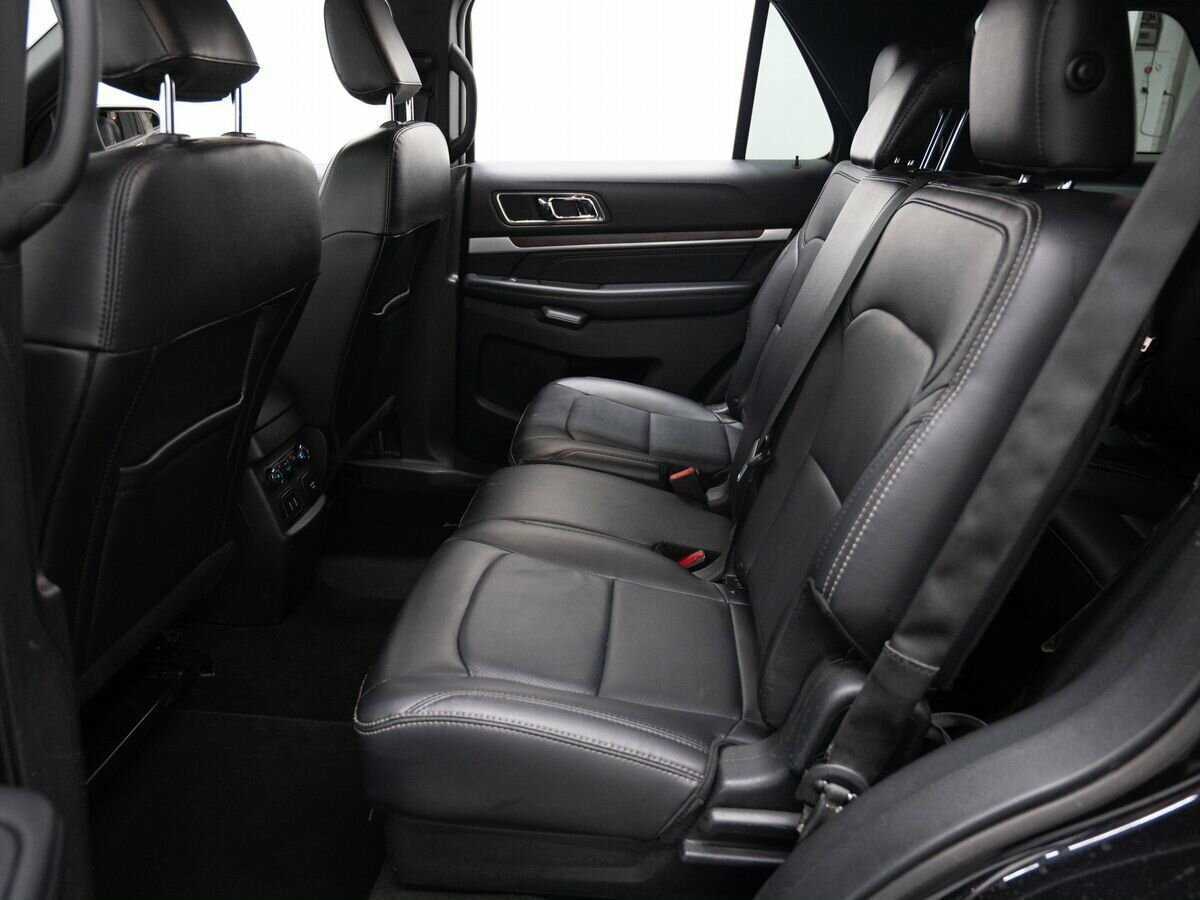 Купить Ford Explorer, 2018, 131 000 км, фото №9