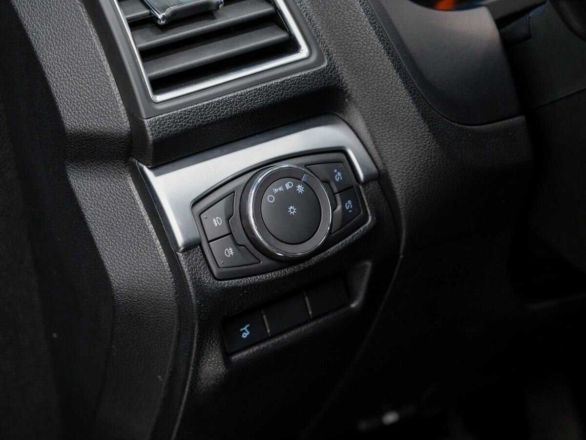 Купить Ford Explorer, 2018, 131 000 км, фото №16