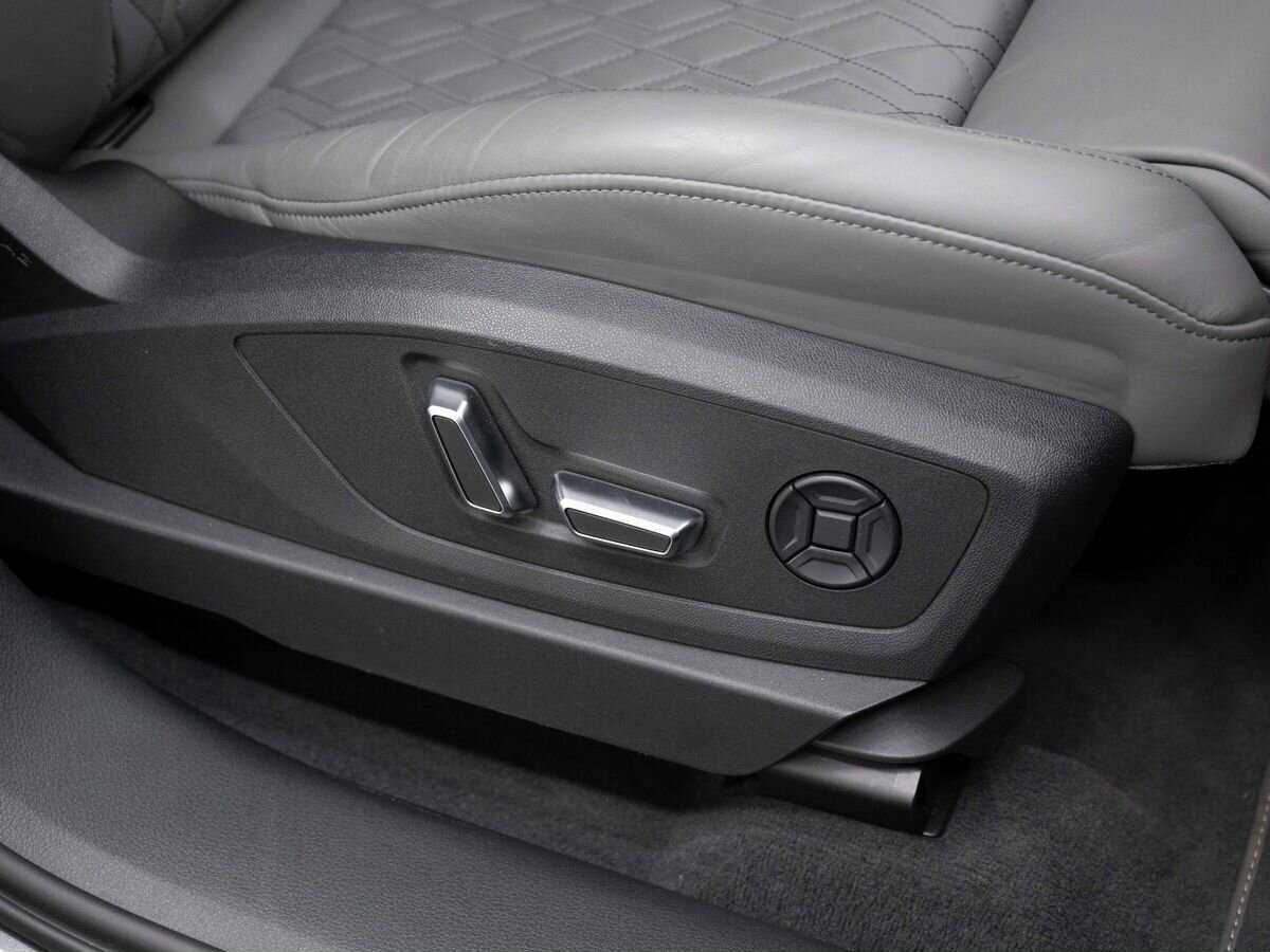 Купить Audi e-tron 50, 2020, 16 550 км, фото №13