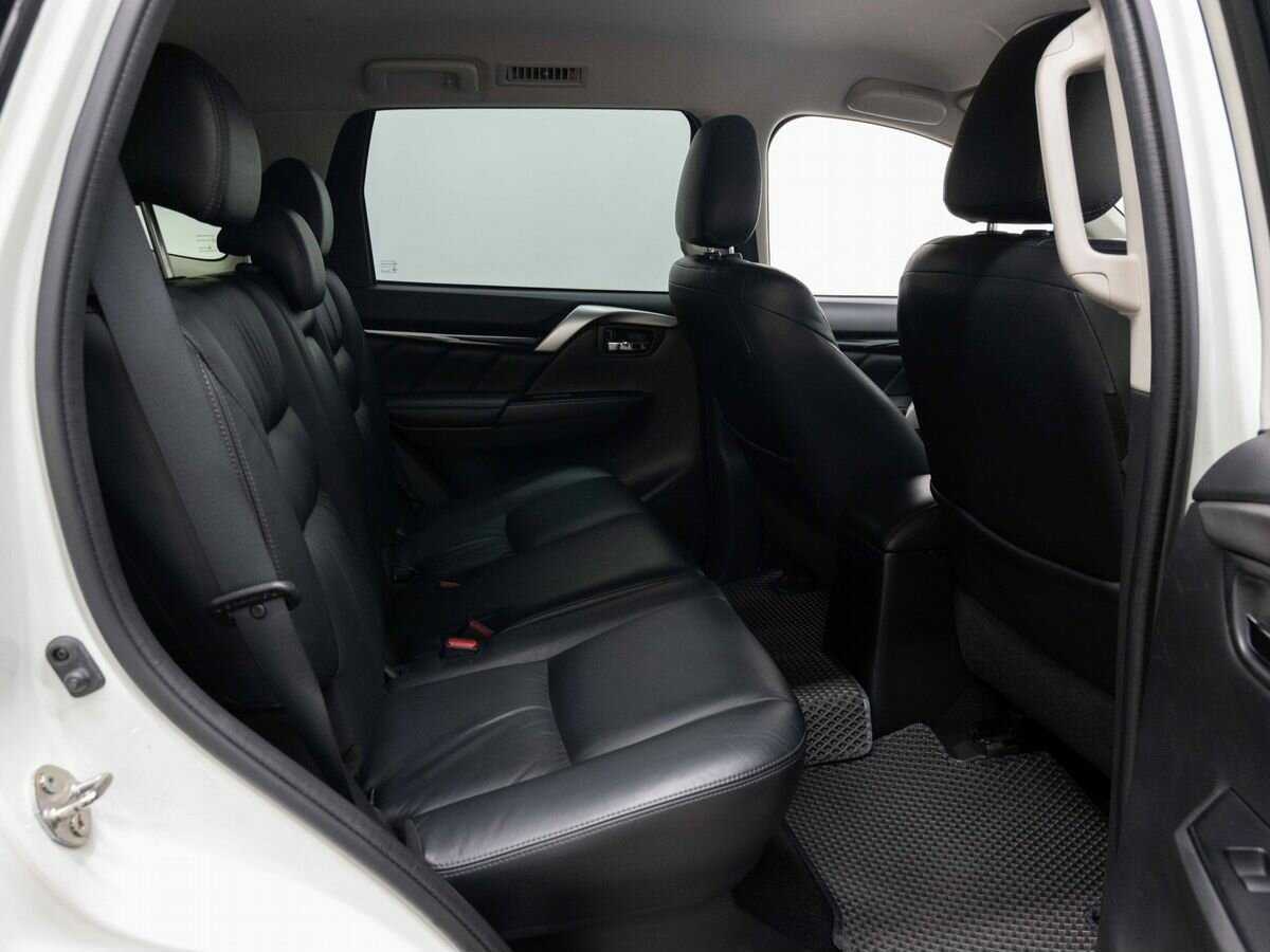 Купить Mitsubishi Pajero Sport, 2017, 105 000 км, фото №10