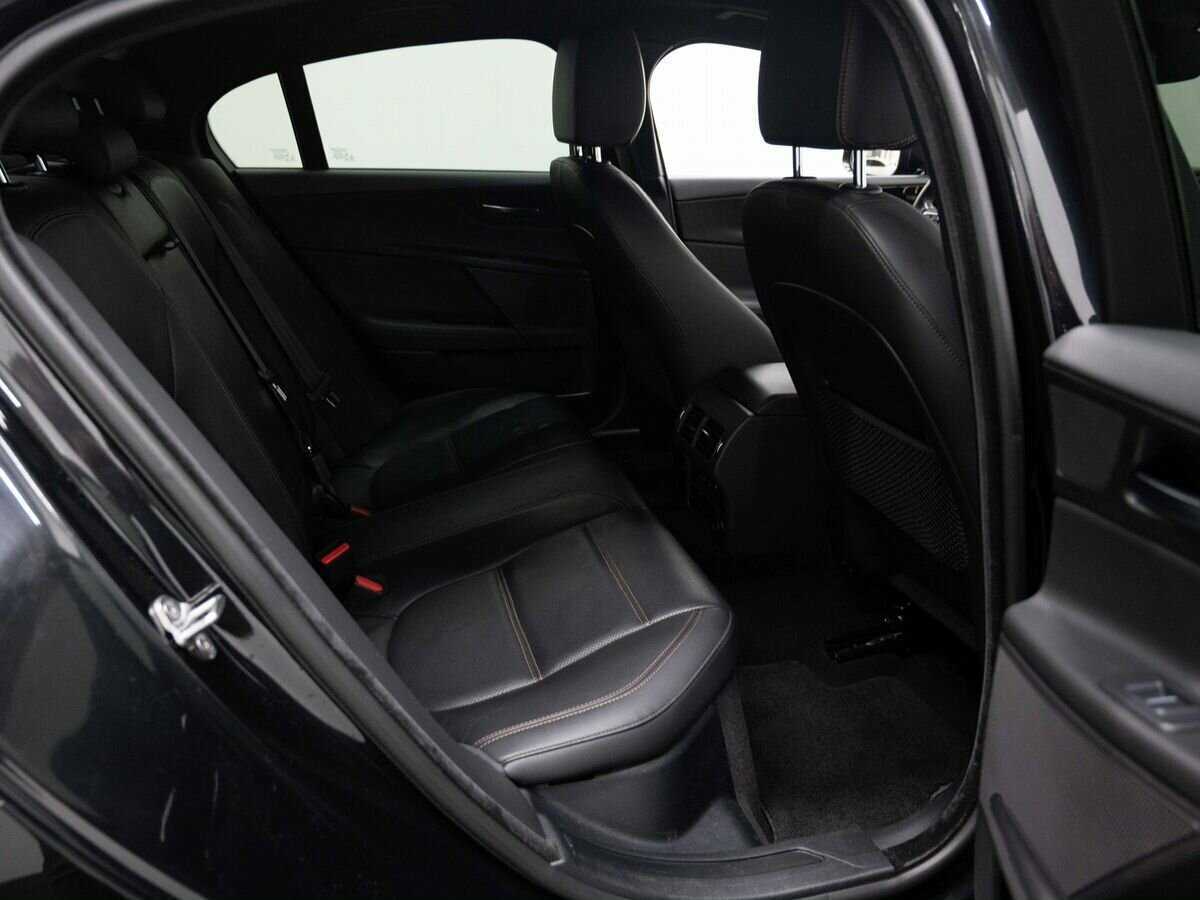 Купить Jaguar XE, 2016, 291 920 км, фото №10