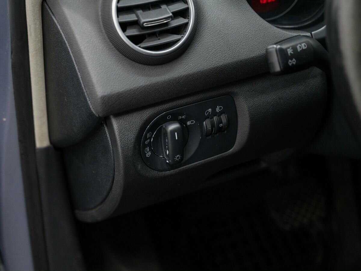 Купить Audi A3 Sportback, 2006, 252 200 км, фото №14